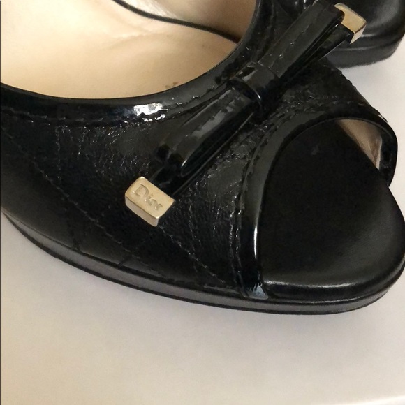 Dior Cannage Bow - Picture 4 of 5